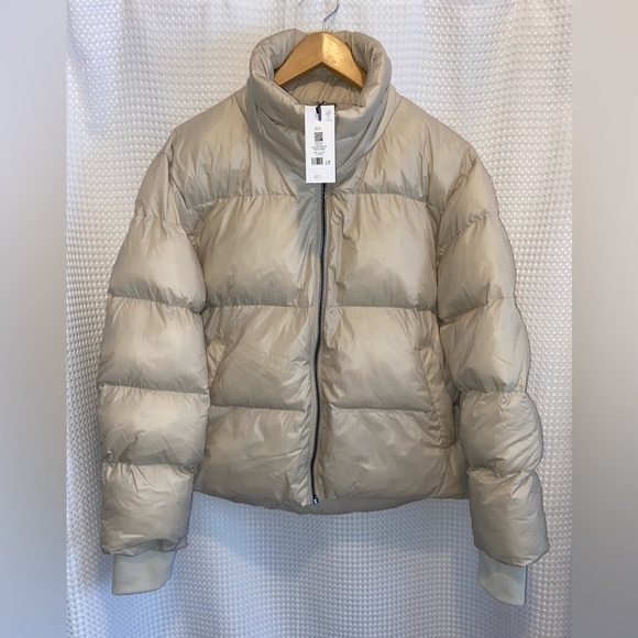 Women’s Dynamite NWT Beige Grey Quilted puffer Jacket‎ size Large - Picture 2 of 13